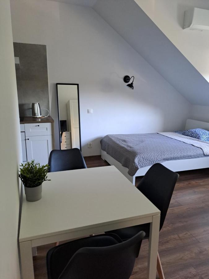 קרקוב Prokocim Apartments מראה חיצוני תמונה